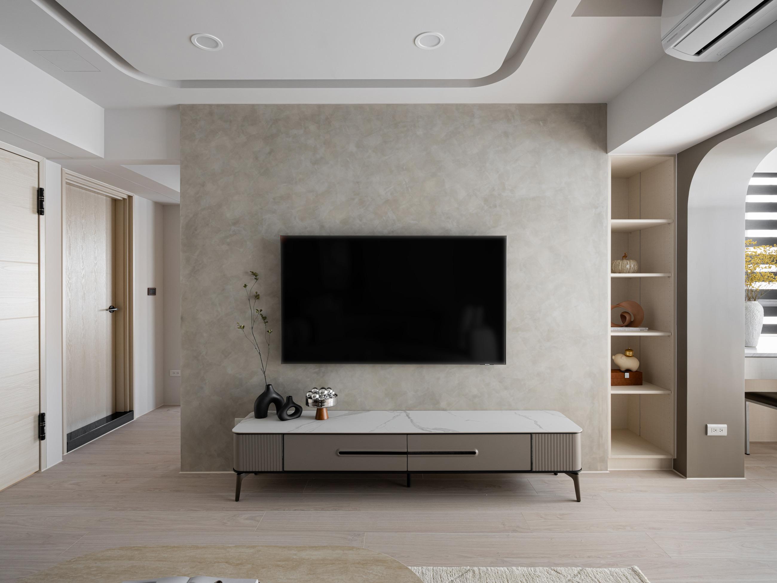 6281E29B-EEF4-4D1E-90FB-C9D384495449