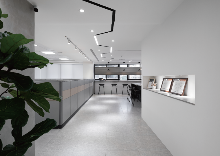 辦公室天花板裝潢怎麼做?常見材料與注意事項一次告訴你